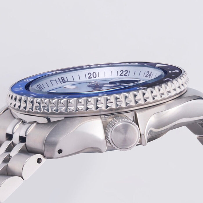 Seiko 5 Sports Automatic GMT SKX Sports Style Asia Exclusive Limited Edition Ice Blue Dial Silver Steel Strap Watch For Men - SSK029K1 - Image 6